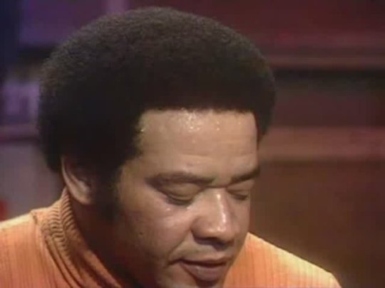 whitegirlsaintshit:  ill-legalmexican:  Bill Withers in 1971, playing “Ain’t No Sunshine”  Y'all see me smilin on the drums?   Awesome song.