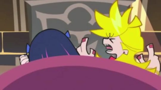 cunningpotato:  seansoo:  the english dub of panty and stocking in a nutshell  This makes me want to watch it again so badly xD