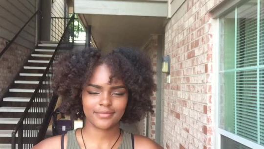 iamhannalashay:  my boyfriend king-jsmoove thought it would be a good idea to record my hair in slo-mo. 🌻🌻🌻