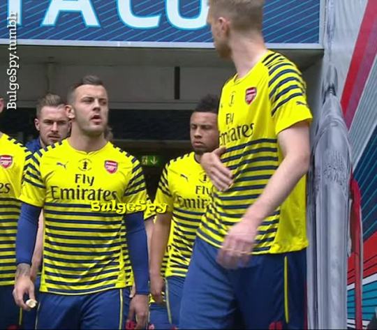 bulgespy:  Jack Wilshere Video 2www.BulgeSpy.tumblr.com