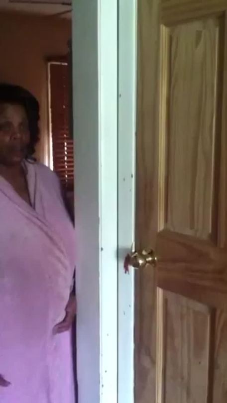 hopeydopey526:  mycupofshe:  iadoremsamberpriley:  vinegod:  “Mom, I’m gay.”  I love this video  It still gets funnier every time  ok we waitin’ on the announcement… is that the announcement? 