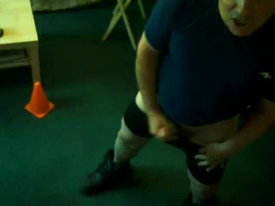 perfectlyelectronichologram:  Cum in work 