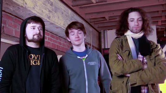 chubby-vampire:  pumbloom-initiative:  grumpasfuck:  hi 5  too aggressive  What are they, the Three Stooges? 