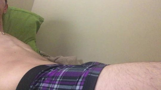 boisbonersncum:  wannabe-pretty-boy submitted to boisbonersncum: Got new undies! Just felt like sharing!