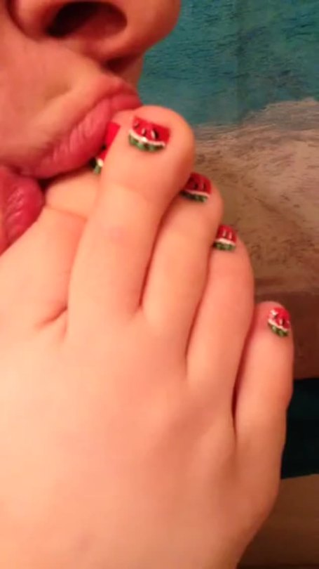 Sexy Girls and their sexy Girl Toes & Soles