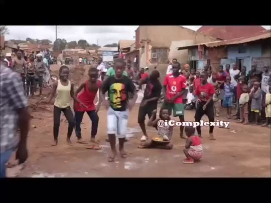 girlgroupsupremacylife:  this is the longer version and i love these kids. i wish i knew what country this was. theyre killin it