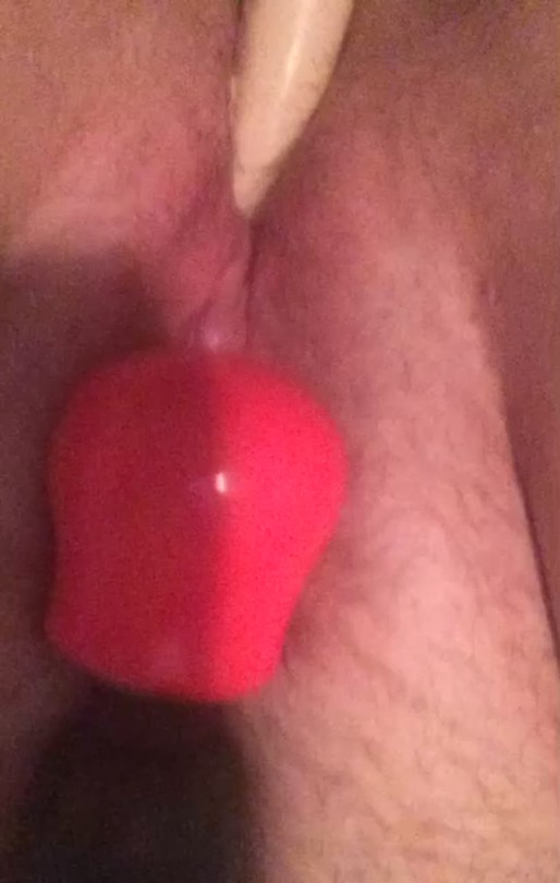 cumming-to-the-truth:  Cumming  I love the way she moans