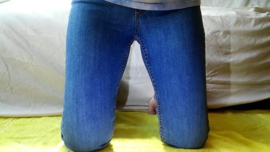 klrspussy:  Ok, here I am wetting my jeans very, very slowly while on my knees by request.  I really hope you like it sweetie!  I can’t believe I’m doing all this pee stuff.  You people have truly ruined me!  =)~ Visit my private blog for thousands
