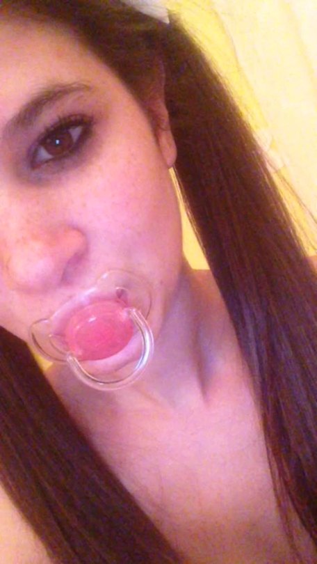 rroseyredcheeks:  Finally have my paci 😊😊 adult photos