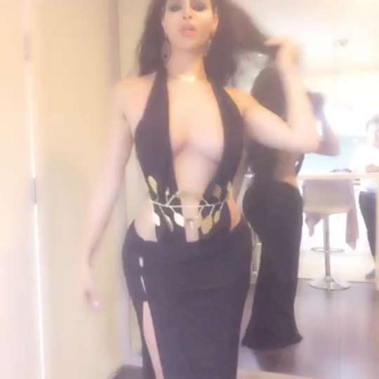 adelalsha:  عسل