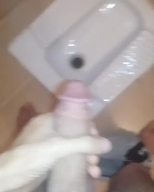 turkishbottom:  Ne fırlattın be :)