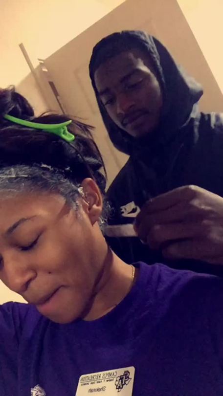 afrodite-athena:  be-blackstar:  robregal:  skyakacielo:  bangbitch:  When bae helps