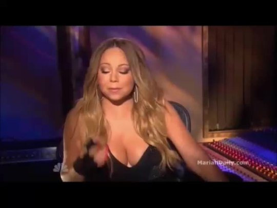 aaliyah-appollonia:  malasuerte00:  blazeupandtasteme: Mariah discusses being biracial