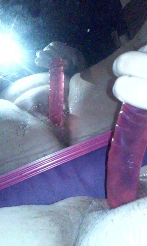 prettypleasespankme:  💦💦💦 