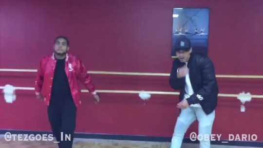 trufflebootybuttercream:  withallduedisrespect:  dealinghope:  thy-golden-child:  They did that.  Yoooooo!  This the new version of the grinding vids  Can we bring grinding videos back please