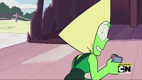 Porn photo gapgems:  Peridoting   she needs to be protected!