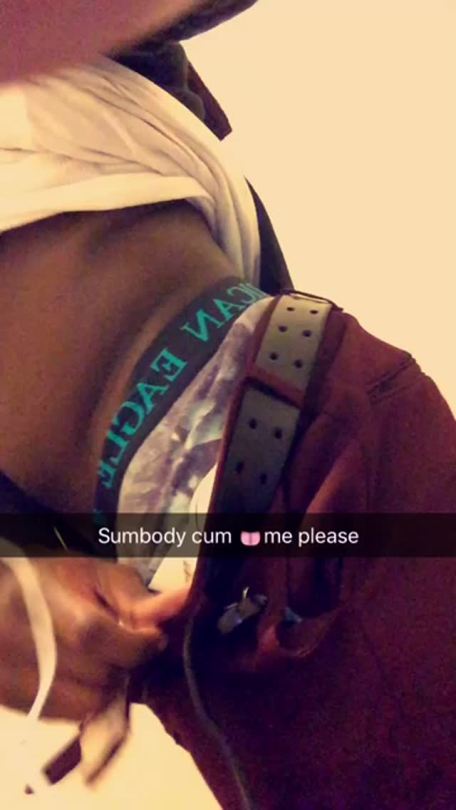 freakydeeky2012:  When you’re horny at work…..SnapChat: FreakyDeeky85