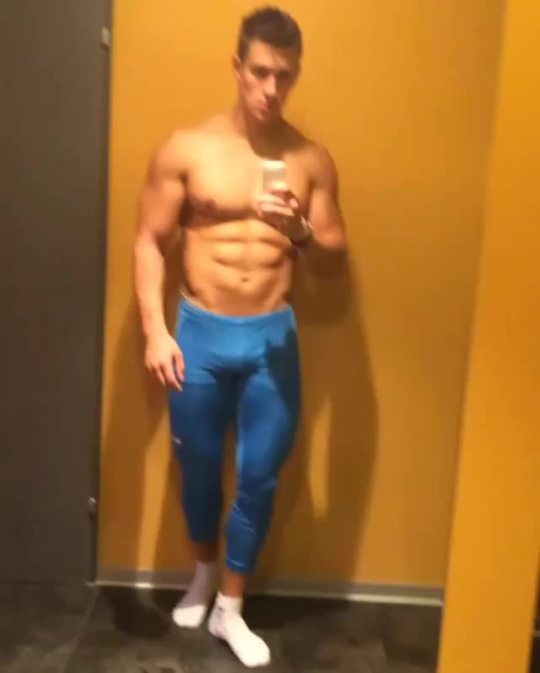 lumbrjax:  Instagram user @stevekris_ http://ift.tt/1SWEkB5