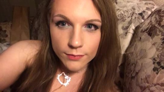 xstacycdx:  sissycharli:  sissycharli:  This is a video of me doing what i do best. (Being cute! 😘😋) check it out!  😘😘   WOW you are so pretty wish i could look half as good as you :3  I want you