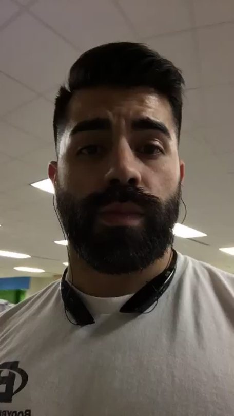 kitkitboom:  What I do at the gym 