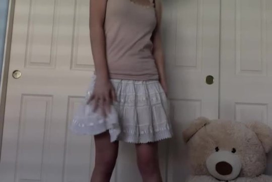 plushie-teddy:  my Valentine’s Day outfit 💕💋 