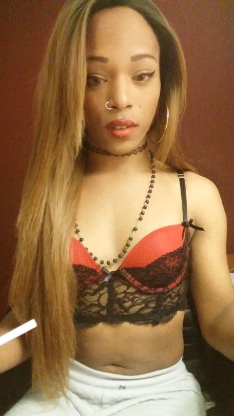 trannylovernyc:  trannylovernyc:  selenarosecruz22:  Ivy here. Call me I’m real