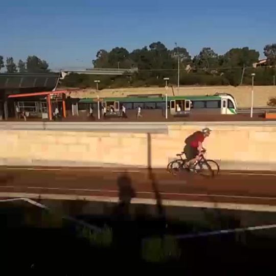 animatedlives:  You can tag off anytime you like but you can never leave… #transperth #cinemagraph #Lumia by evemrelic http://ift.tt/1Wr9pfm