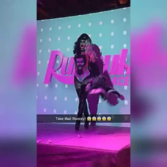 bubblecum-glitterfuck:  LAILA GOT ME SNATCHED. THIS NEEDS NO AUDIO.   