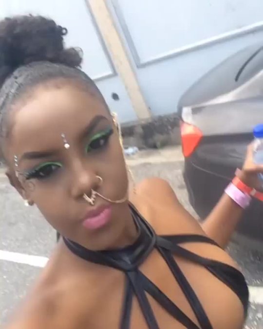 damnlookatdat:  Trinidad carnival 2016 Monday wear