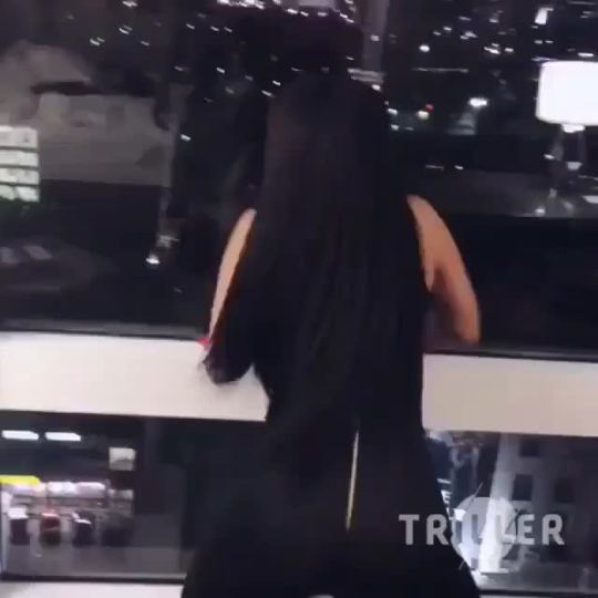 frenchinhalechanelxoxo:  When you catch him lying 