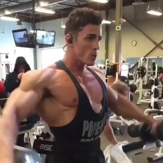 lumbrjax:  Instagram user @collinjoseph_fit http://ift.tt/255SO6Q 