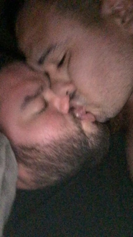 oscaritto86:  b34rsito:  Practice kissing porn pictures