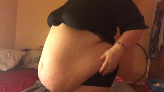 Porn photo fatbaby: big belly babe with the moves 