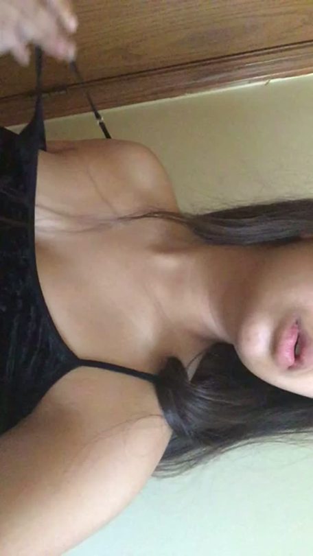 Hot Lips and Tits