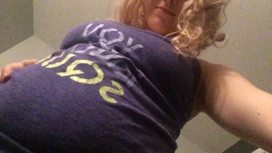 pudgebunnyhasabelly:  evening belly 🙈🙉🙊