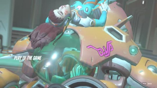 violetdoggo:honestly turning d.va’s mech into a meteor is my favourite thing omg