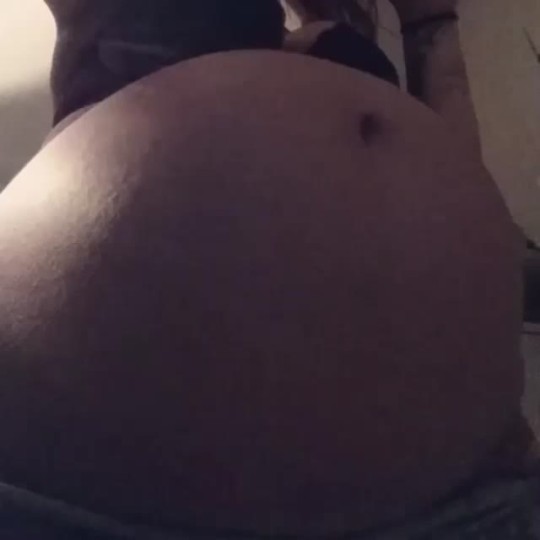 belliesout4u:  Big Pregnant Belly Rub  porn pictures