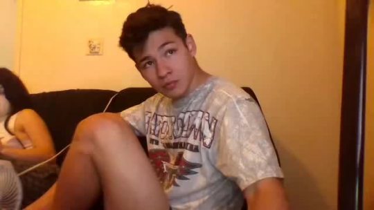 jfeet14:  Hot Latino Cali boy Nate teases us with his smelly bare feet!!! 