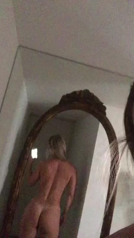 hot-casal-sp:  Coroa safada parte 2 de 4
