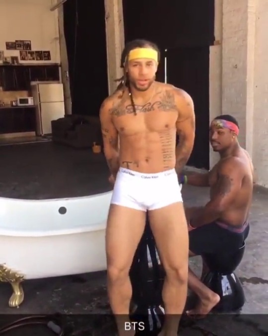 hoodfreak:  #FlashmanWade