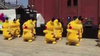 I-Luv-Kpop:pikachu Dancing To Ì•„Ì£¼Nice By Seventeen