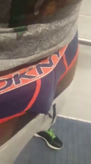 novagoboom:  Wrapping the package up #Bulge