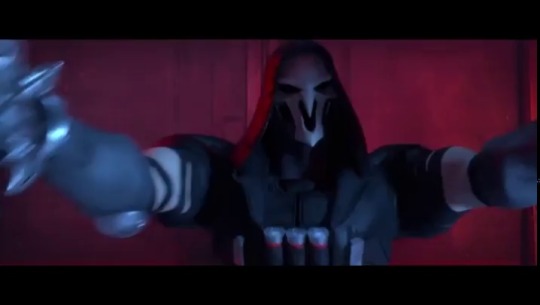 papercrane:  wantonlywindswept:  edgewatch76:  moolonmilk: lol @ that one guy reaper doesn’t shoot because he just falls over I really like this clip cause it shows that Gabriel is still in there, that he knows who to shoot. He noticed the guy was unarmed