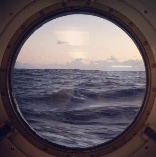 cuteys:  lucybellwood: Rosy morning porthole view.  Whoa 