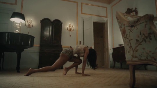 themagnoliachild:  vogue:  There’s no better advertisement for Kanye West protégée Teyana Taylor’s new workout program, Fade 2 Fit, than her own supernaturally sculpted body. Here, she turns her New York City hotel suite into a backdrop for push-ups,