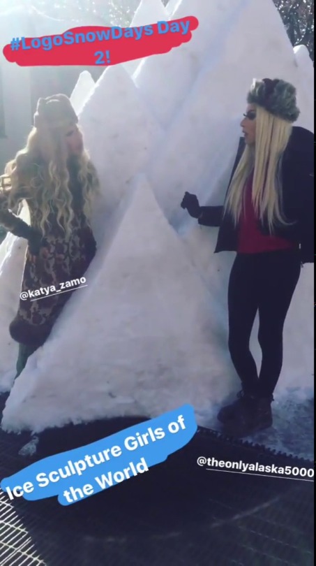 callmeontheluigiboard: Alaska and Katya singing the no1 hit song ‘Dragometry’
