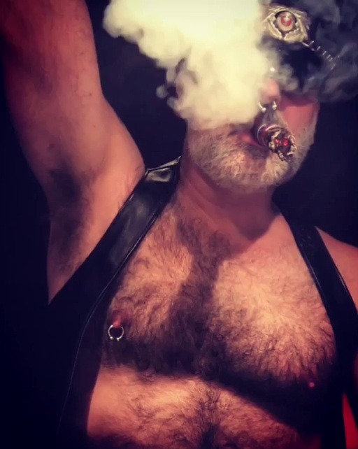 Porn Pics cigar-smoking gay pig