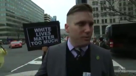 amberleafwave:  mcgama:       Nazi Richard Spencer getting punched in the face by