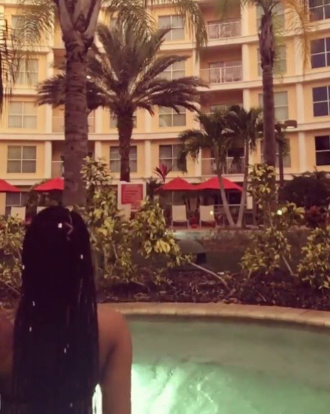 bestblackgirlsxxx:  Is it wet?
