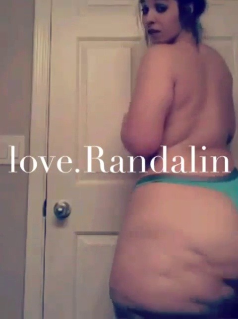 love-randalin:  Reblog this if your one of my true fans 